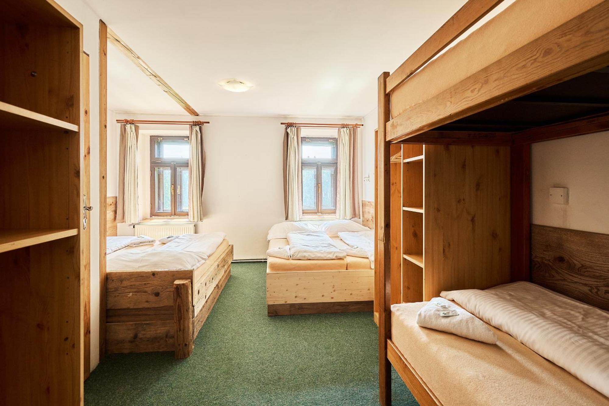 Modrokamenna Bouda Hotel Janske Lazne Ngoại thất bức ảnh