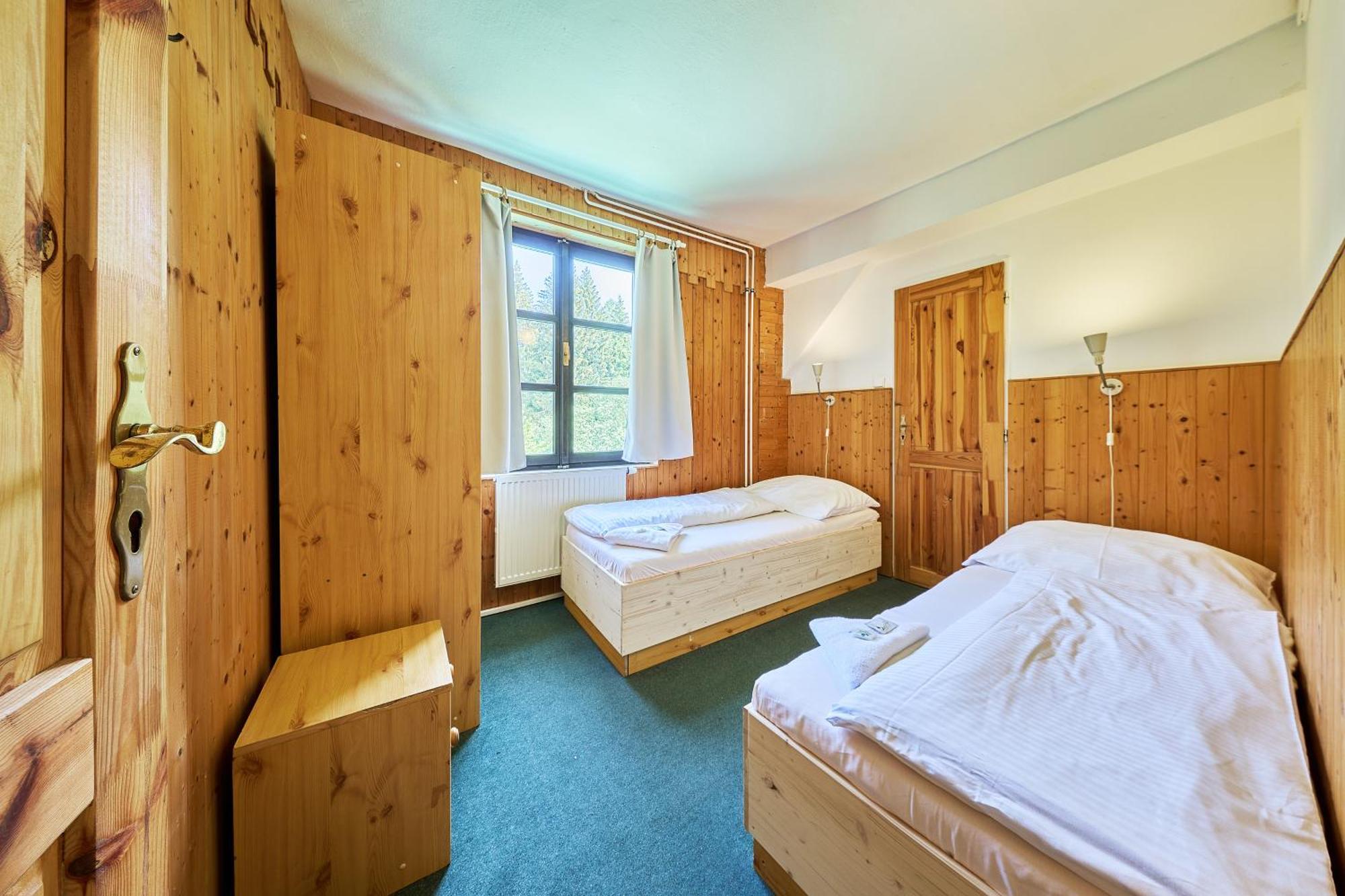 Modrokamenna Bouda Hotel Janske Lazne Ngoại thất bức ảnh