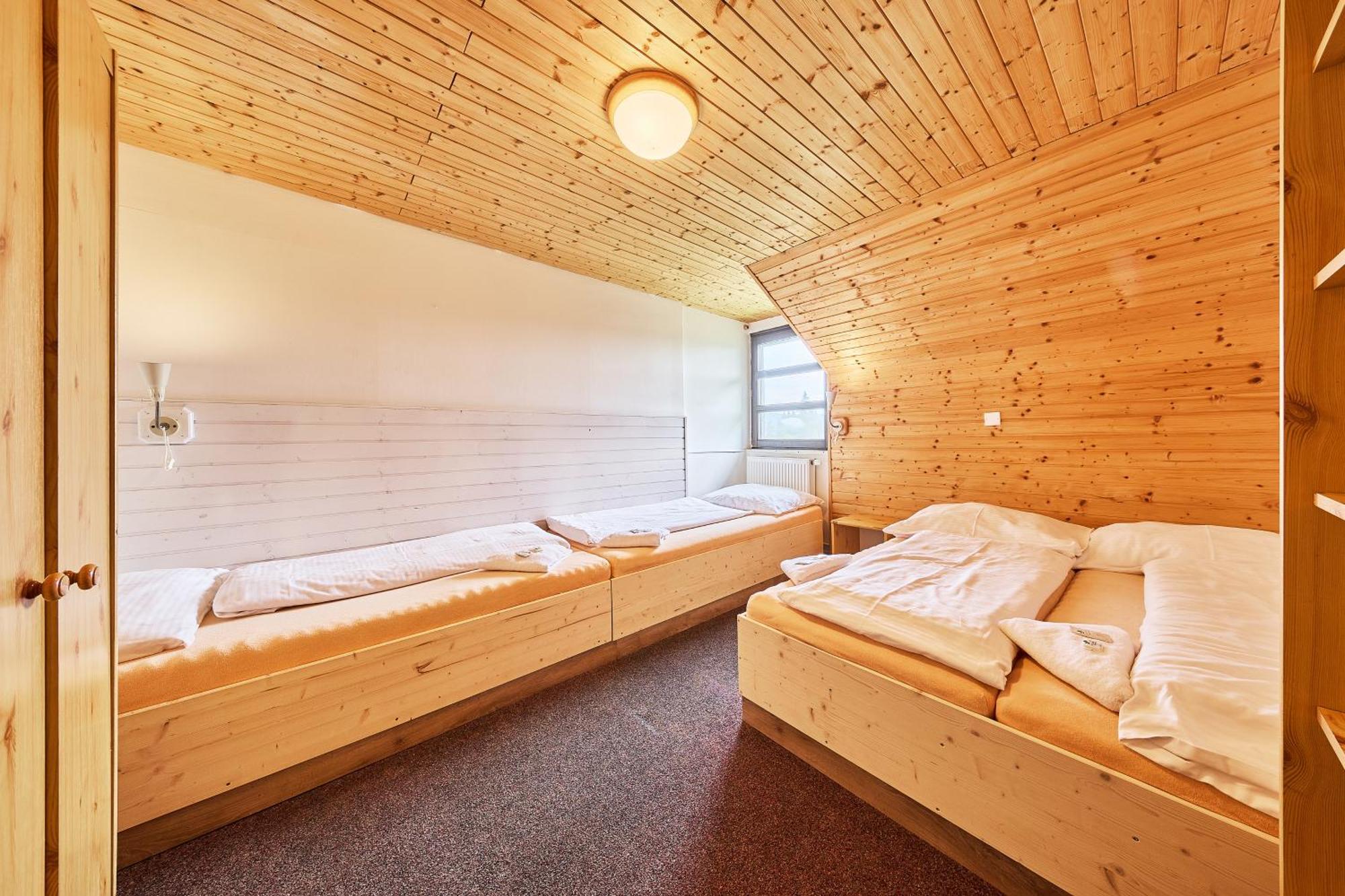 Modrokamenna Bouda Hotel Janske Lazne Ngoại thất bức ảnh