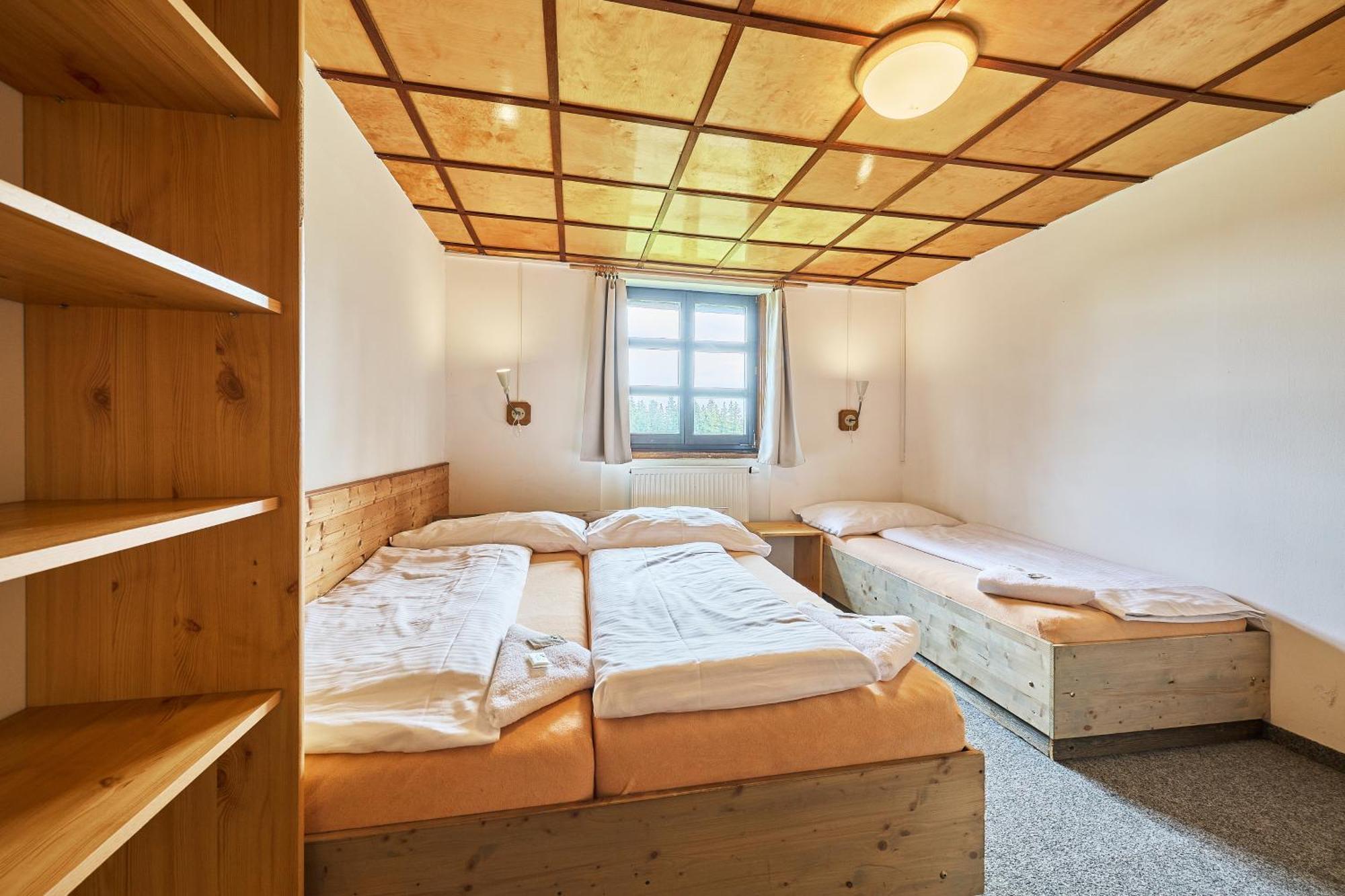 Modrokamenna Bouda Hotel Janske Lazne Ngoại thất bức ảnh