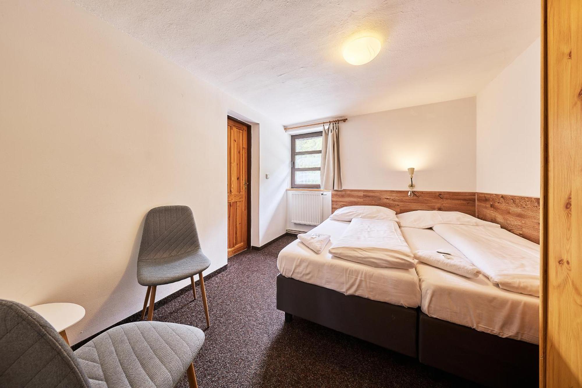 Modrokamenna Bouda Hotel Janske Lazne Ngoại thất bức ảnh