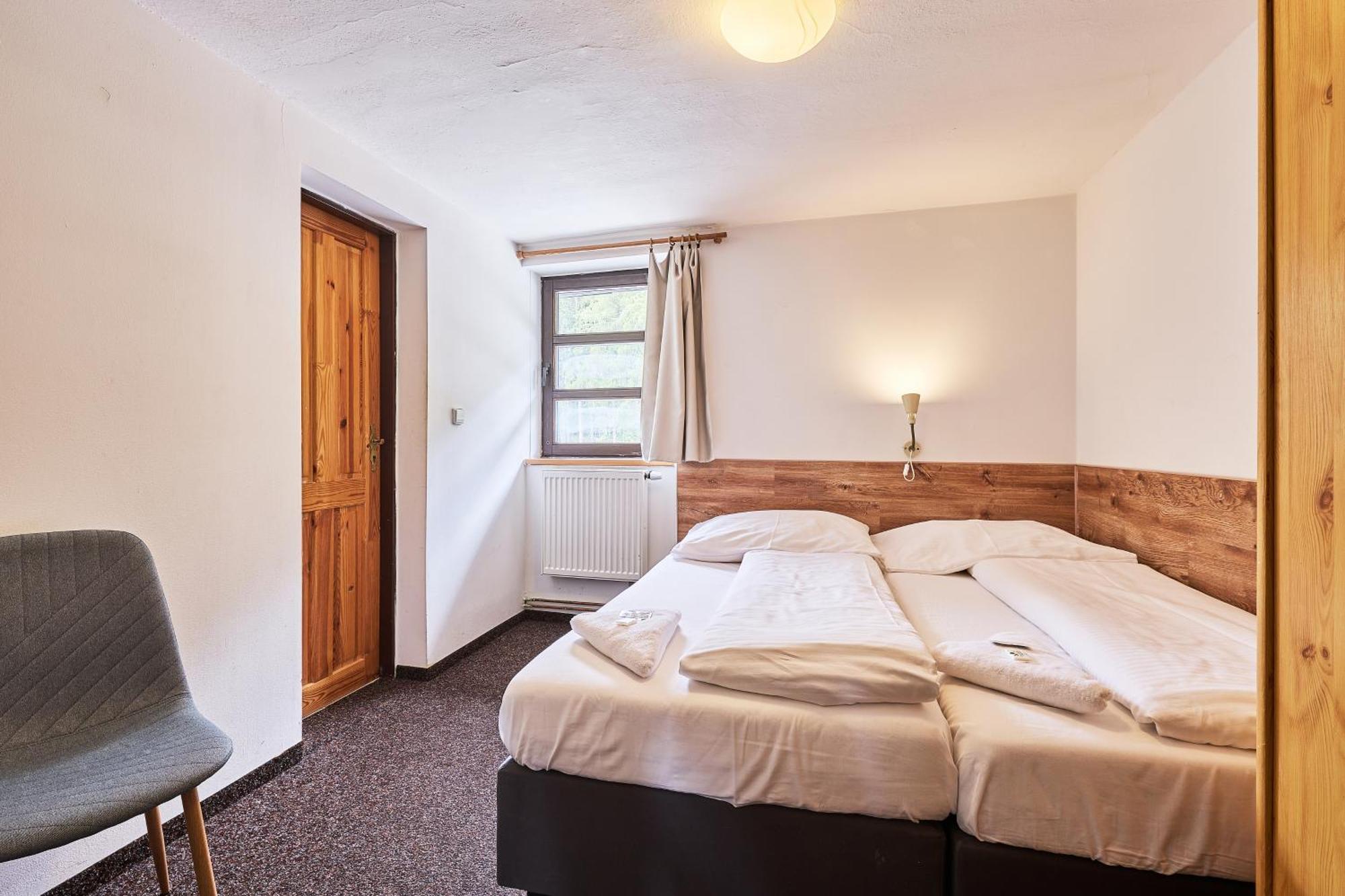 Modrokamenna Bouda Hotel Janske Lazne Ngoại thất bức ảnh