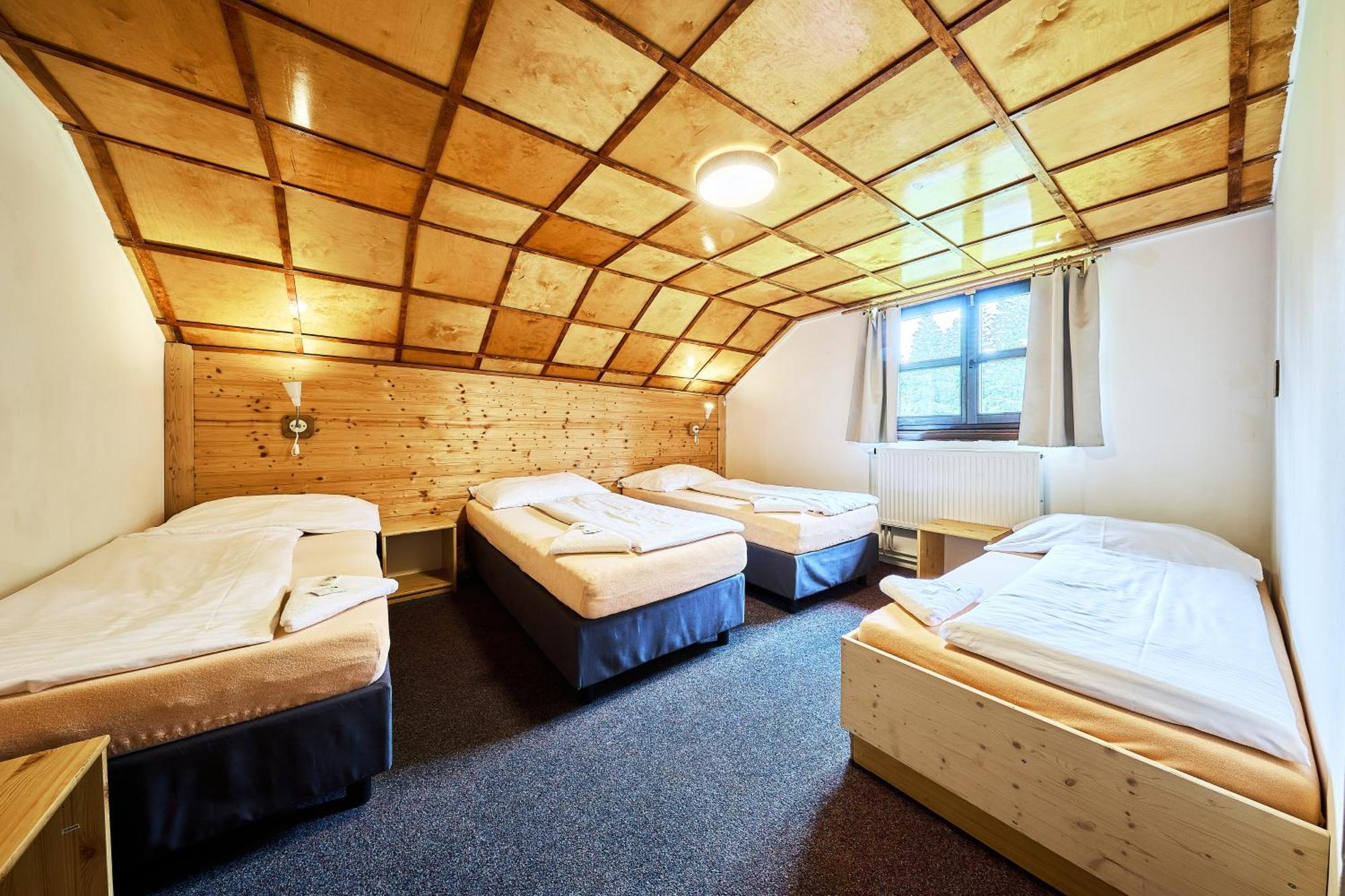 Modrokamenna Bouda Hotel Janske Lazne Ngoại thất bức ảnh